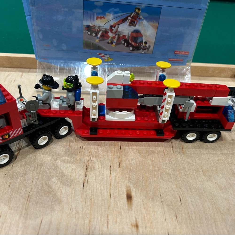 Retired. 4 LEGO Town sets: Police, Fire and Rescue - Picture 6 of 14